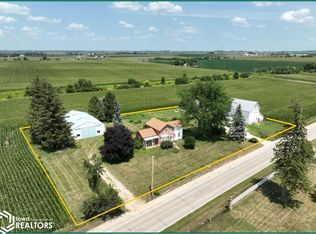 942 W Main St, Lisbon, IA 52253