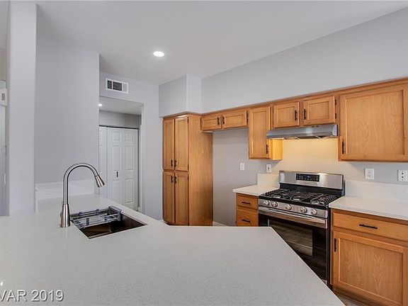 4th image of 2113 Echo Bay St Unit 203
