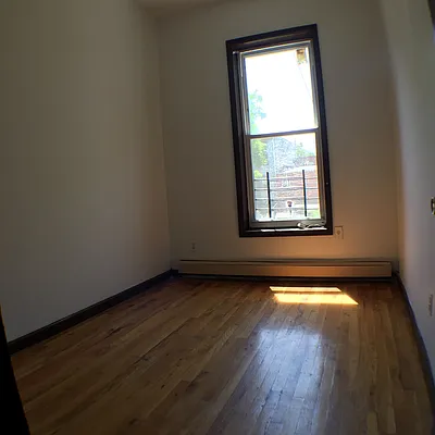 Rented by Rental Solutions Inc | media 34