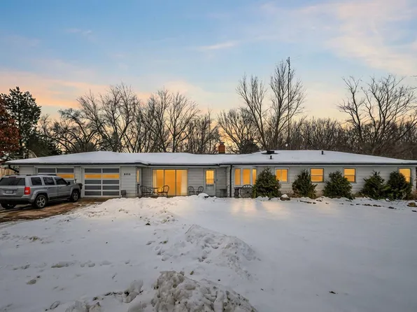 1451 S Park Rd, Benton Harbor, MI 49022