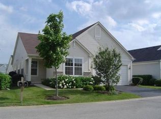 351 Longfield Ln, Grayslake, IL 60030