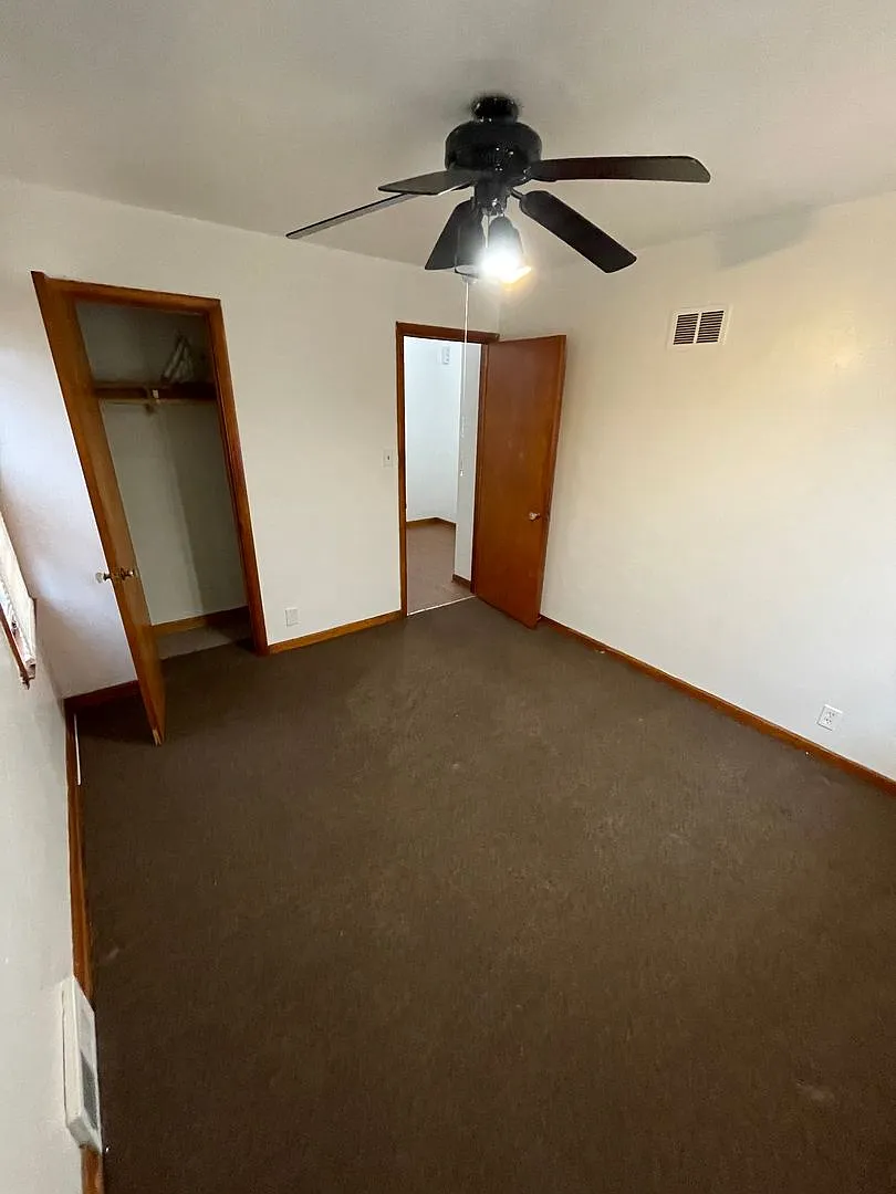 3601 N 53rd — Photo 2