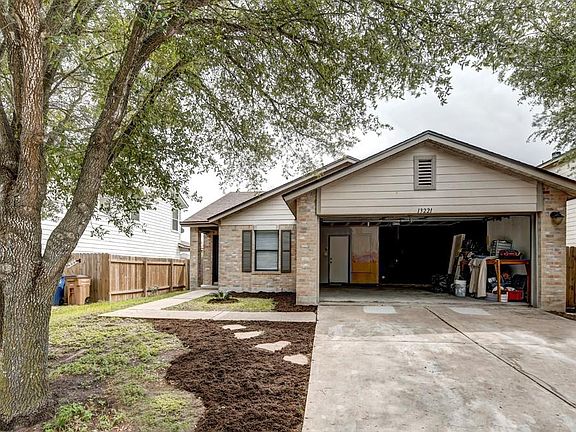 2nd image of 13221 Dearbonne Dr
