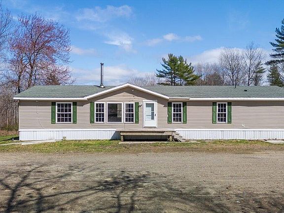 3rd image of 276 Violet Lane