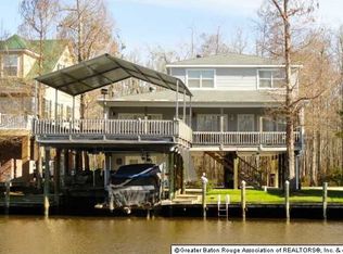 20825 Henry Rd, Springfield, LA 70462