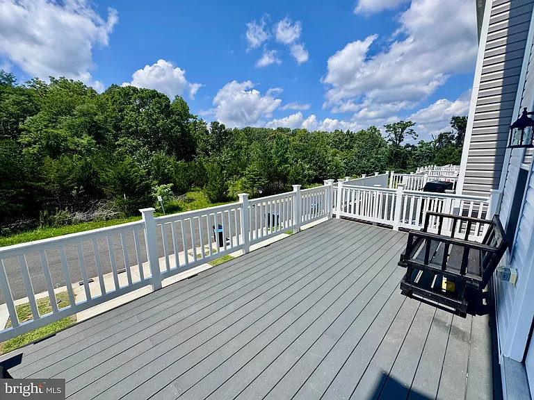 1008 Wicklow Dr — Photo 29
