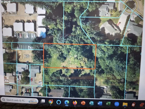 13 Algona Dr, Vancouver, WA 98661