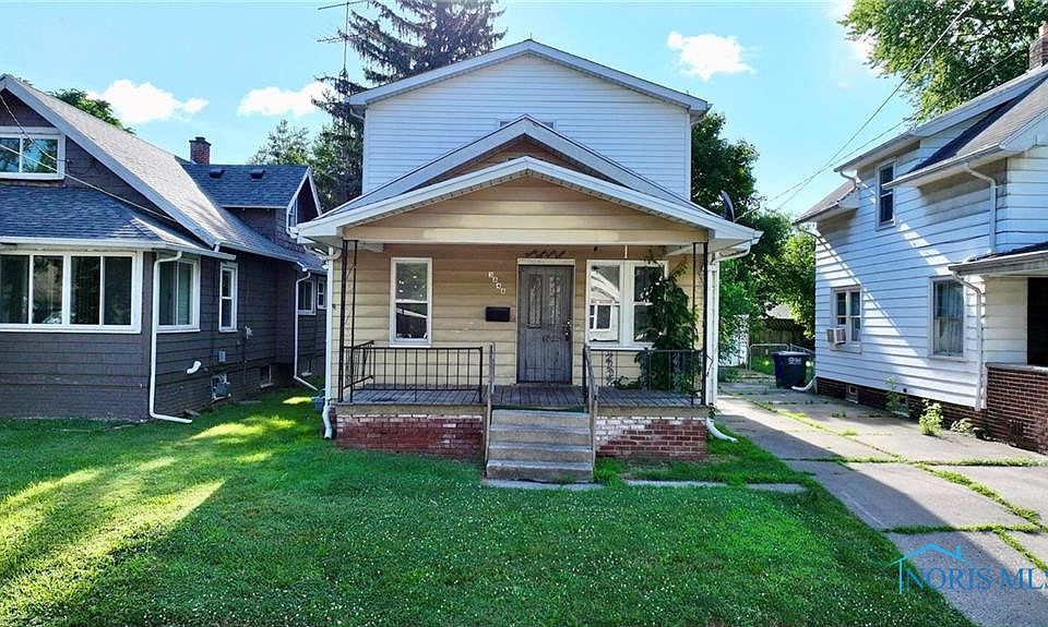 1st image of 3848 Watson Ave