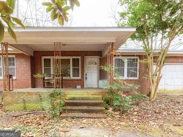 101 Alice Ln, Carrollton, GA 30117
