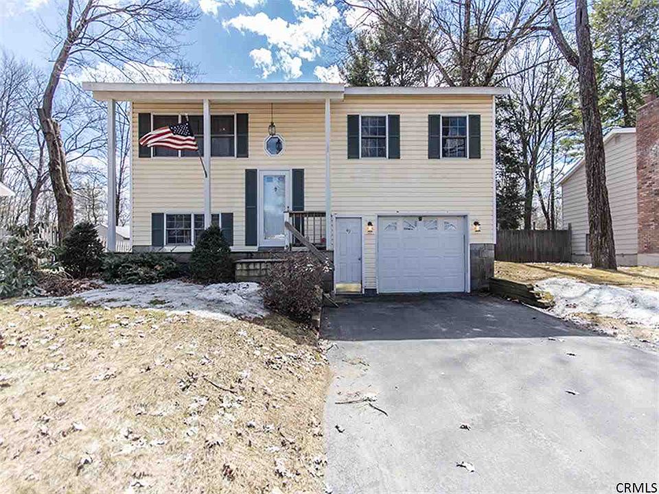 49 Curt Blvd, Saratoga Springs, NY 12866 Zillow