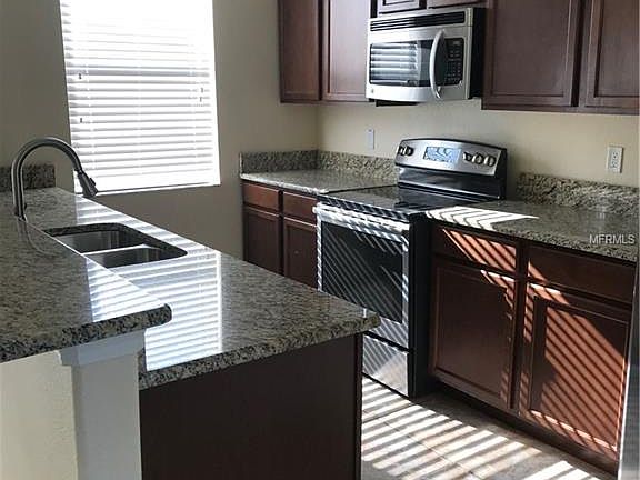 5th image of 10604 Savannah Plantation Ct