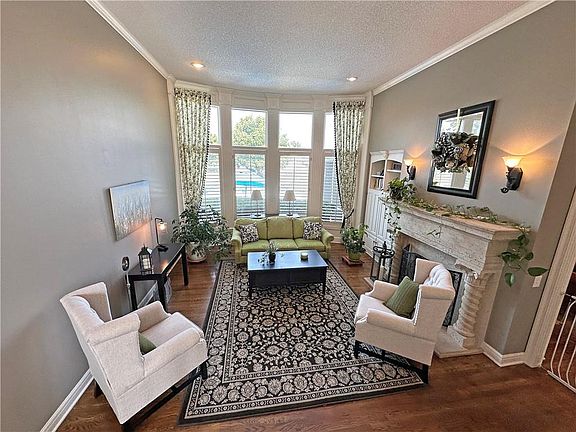 2nd image of 5908 NE Coral Cir