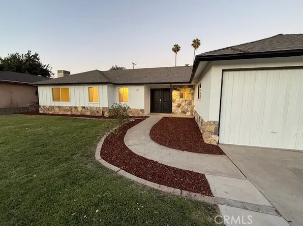 794 N Orangewood Ave, Fresno, CA 93727