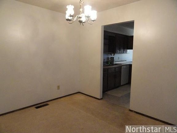 5th image of 11754 Woodbine St NW