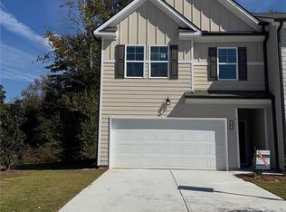 11 Huntley Trce, Hoschton, GA 30548