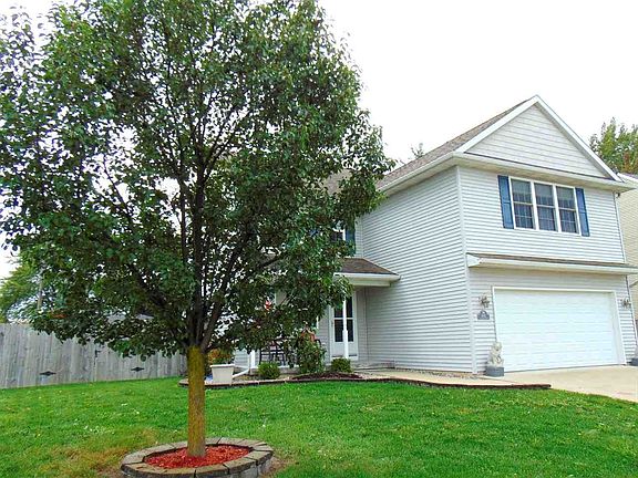 4th image of 4142 S Paul Cir