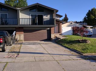 1894 E 7200 S, Cottonwood Heights, UT 84121