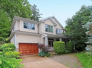 59 Beverly Rd, Merrick, NY 11566