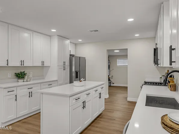 65 E 7TH Avenue, Mesa, AZ 85210