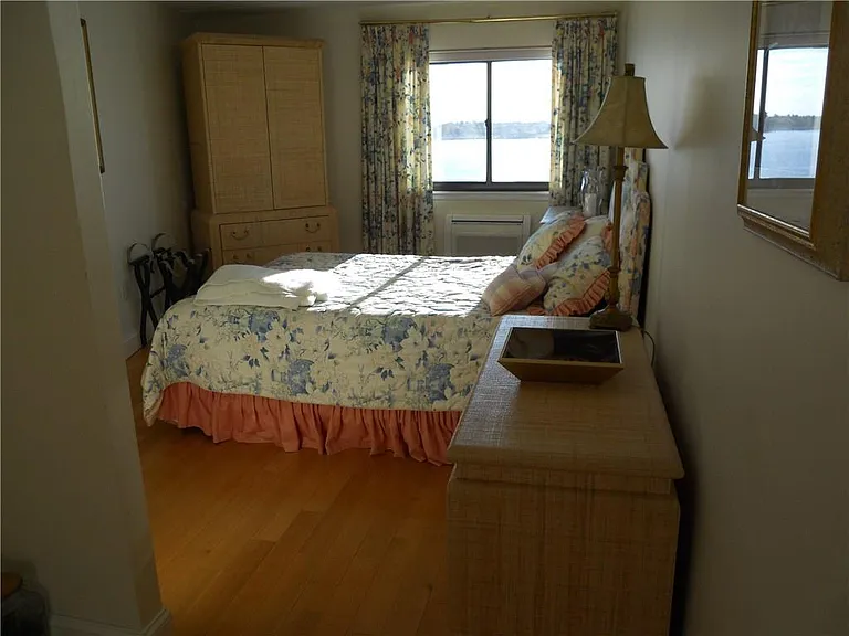 1412 Capella St S #1412 — Photo 7