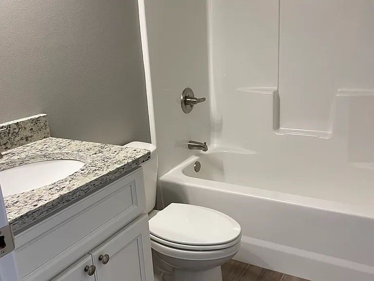 1229 Declaration Dr — Photo 2