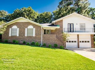1415 Briarwood Dr, El Dorado, AR 71730