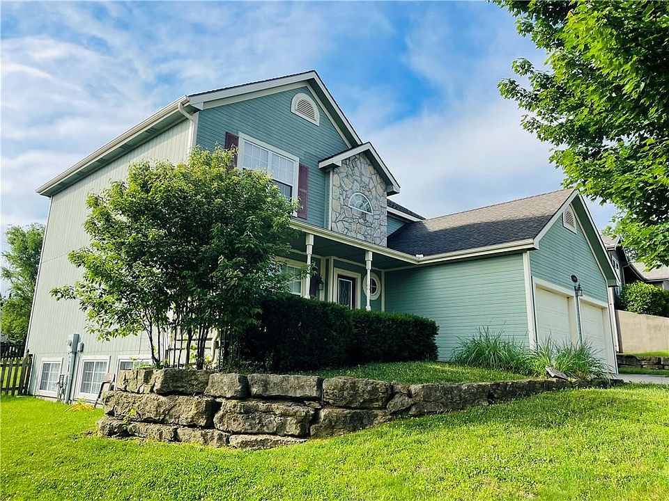 1st image of 3809 Clayton Dr