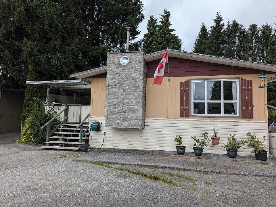 1st image of 201 Cayer St #1