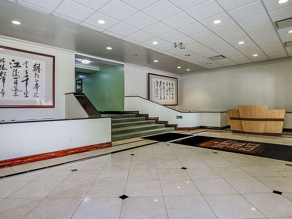 2nd image of 16400 N Park Dr APT 400
