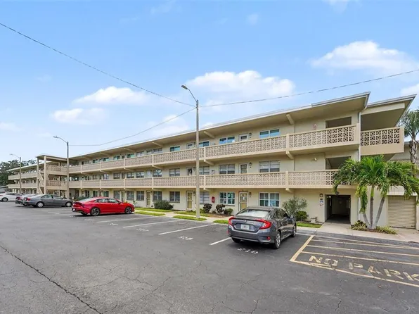 951 79TH AVENUE N APT 322, ST PETERSBURG, FL 33702