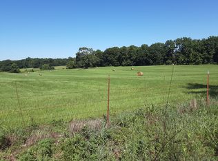 W Creek Rd, Ozark, AR 72949