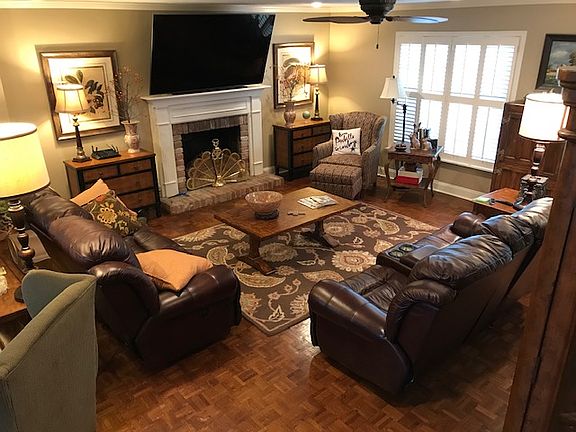 2nd image of 51 Westridge Dr