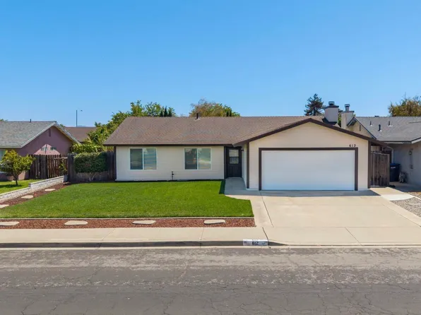 612 N 8th St, Lompoc, CA 93436
