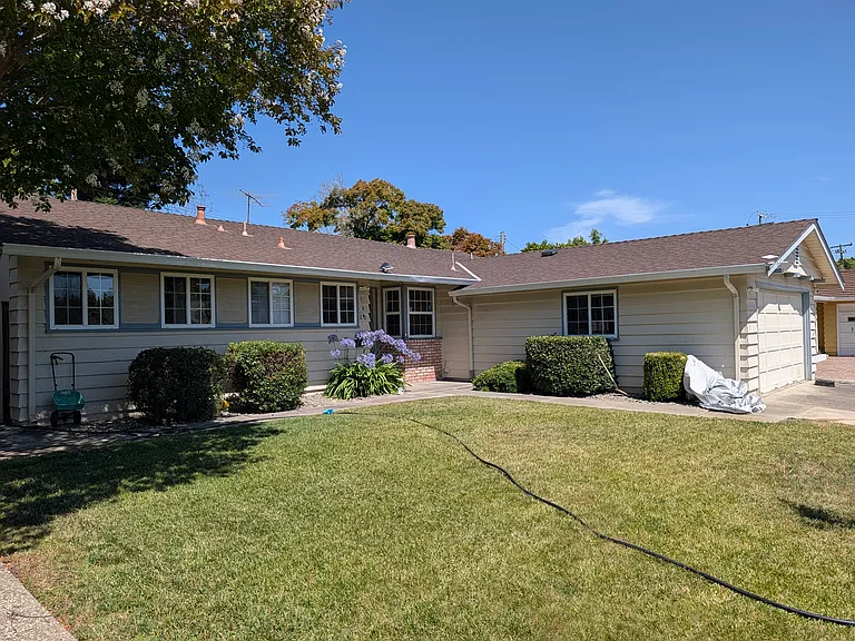 248 Kellogg Way — Photo 2