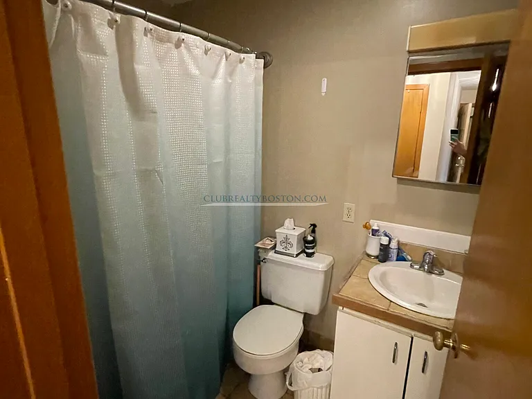 344 Market St #6 — Photo 15