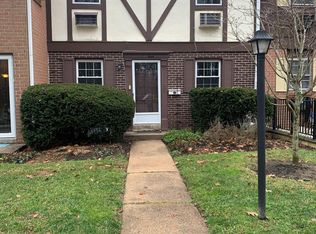 207 Walnut Hill Rd APT C3, West Chester, PA 19382