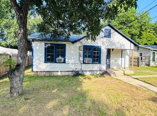 619 S Erkel Ave, Seguin, TX 78155