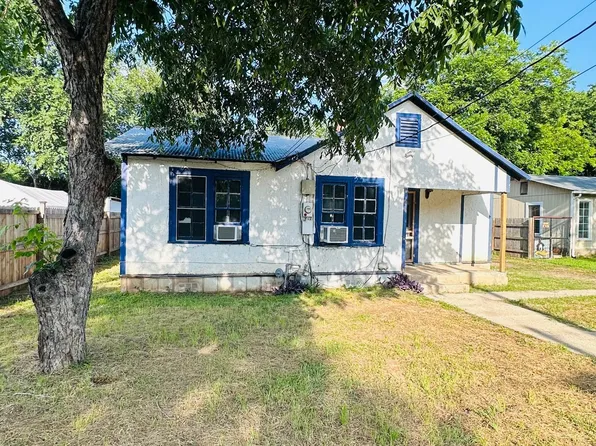619 S Erkel Ave, Seguin, TX 78155