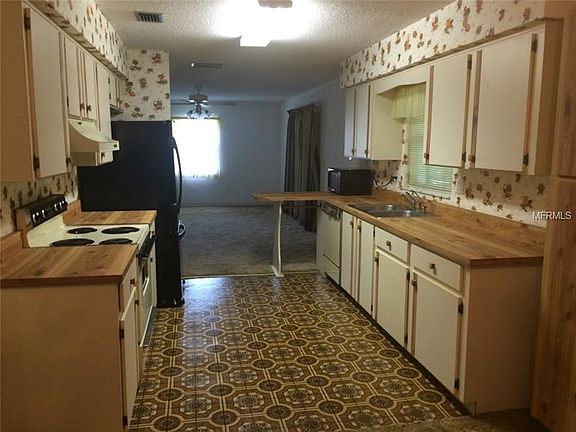 4th image of 721 Tulip Ct