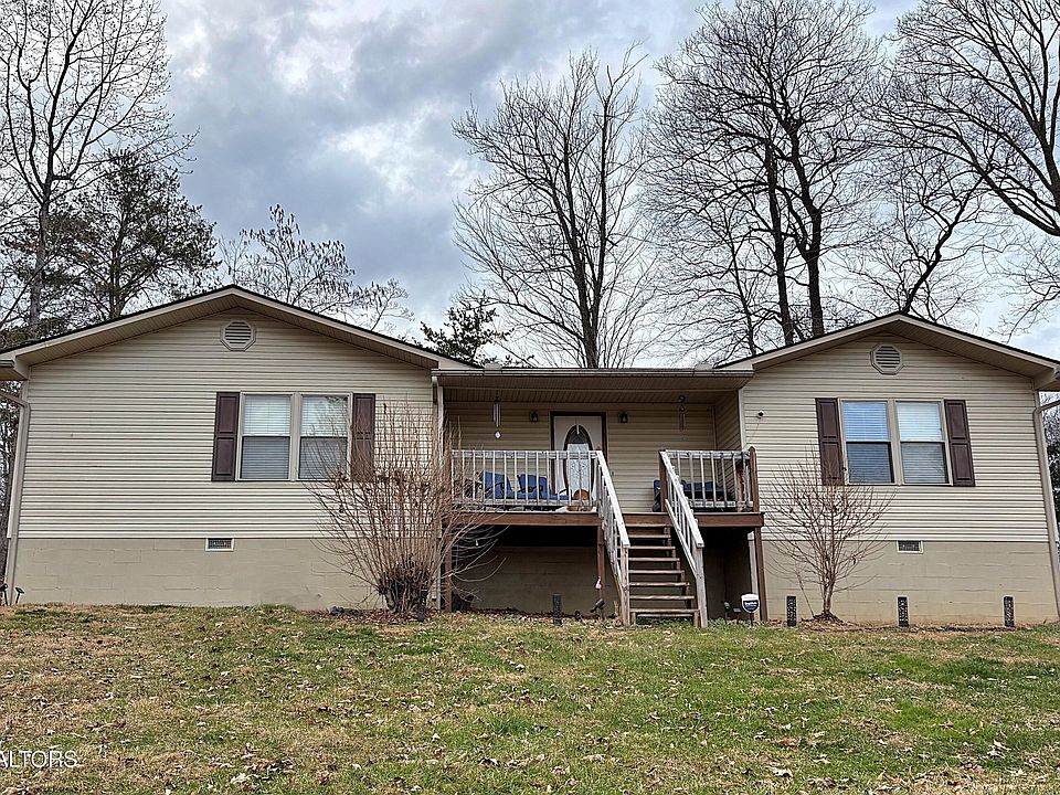 1st image of 430 Forest Hills Dr