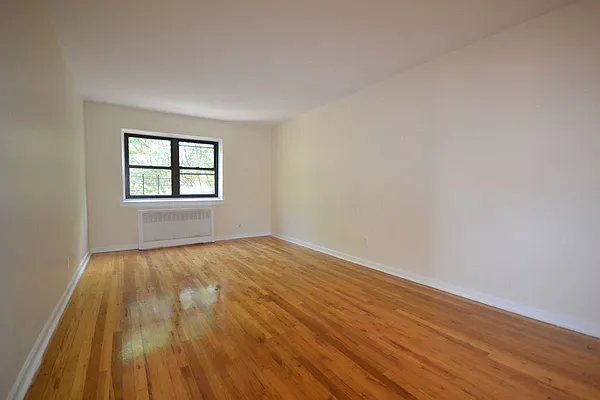 Rented by Silverstein Collection LLC  | media 2