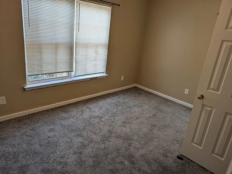 108 Garden Spot Cir #A — Photo 6