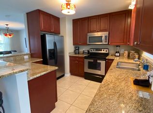 8718 Beacon St, Fort Myers, FL 33907