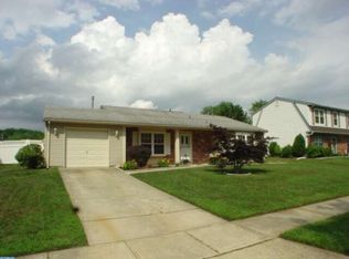 26 Jupiter Dr, Sewell, NJ 08080