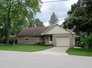 1014 Richards Ave, Watertown, WI 53094