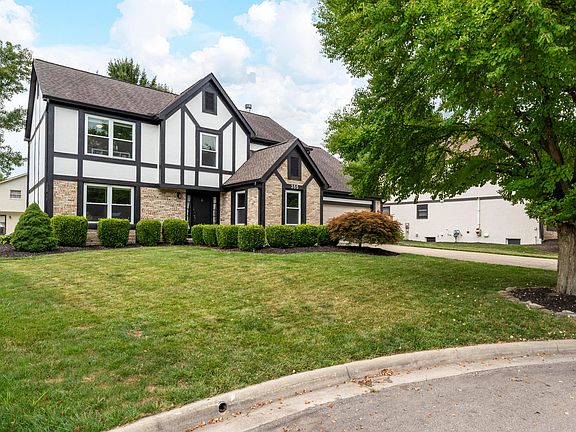 3rd image of 355 Ashworth Ct