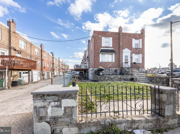 5403 Harbison Ave, Philadelphia, PA 19124