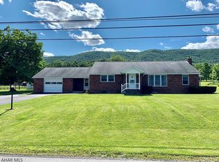 2561 Raystown Rd, Everett, PA 15537