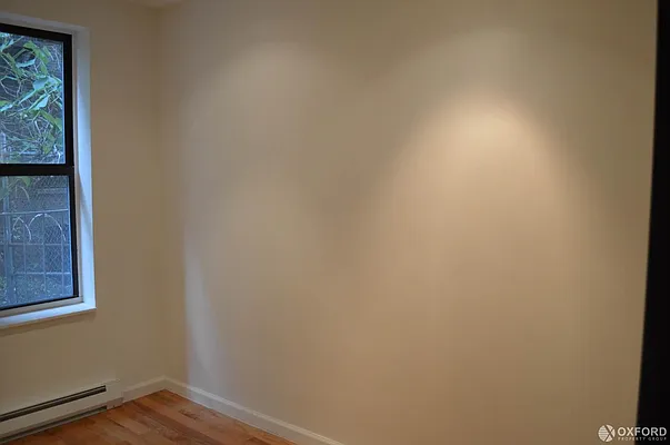 Rented by Oxford Property Group | media 32