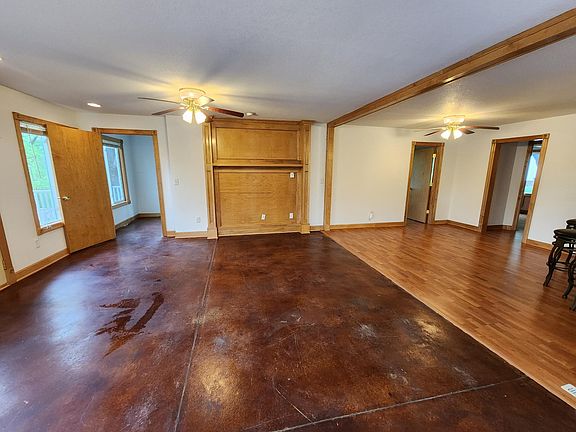 2nd image of 4140 NE Casebeer Dr